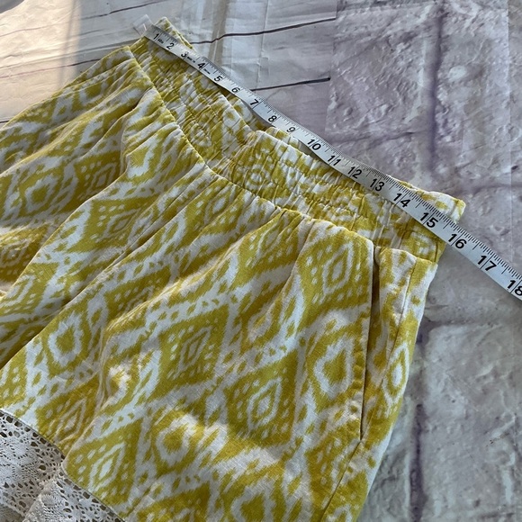 Calligraphie Yellow and White Boho Top & Shorts Set - Picture 11 of 12